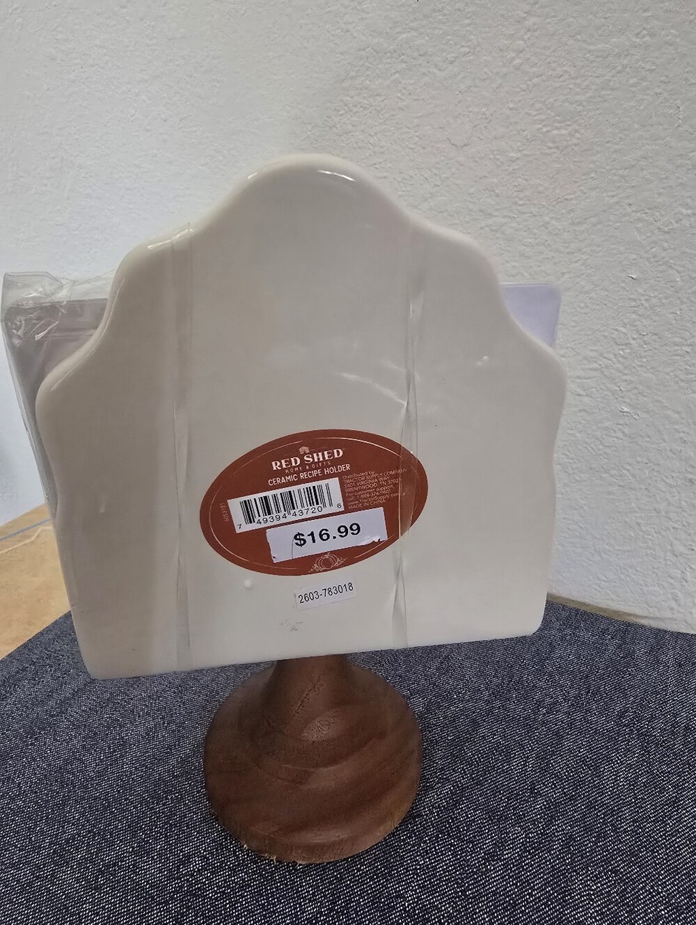 White Ceramic Recipe Card Stand with Wood Pedestal - Picture 2 of 2